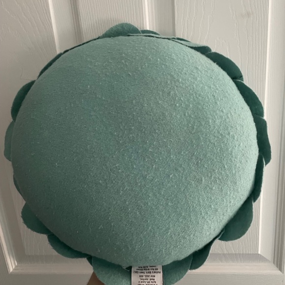 Blue Rose Pillow - Picture 4 of 4